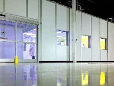 Cleanroom at a manufacturing facility built through Cleanroom Construction services delivered by AM Technical Solutions in houston, texas